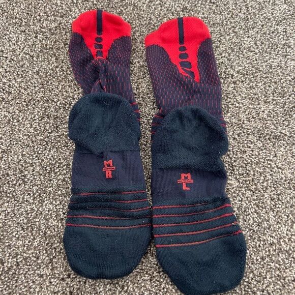 Nike USA Themed Athletic Socks size medium - Picture 3 of 3